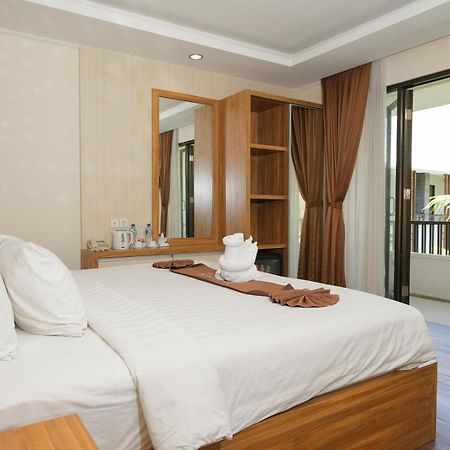 Swiss-Belinn Seminyak Екстериор снимка